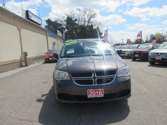 2016 Dodge Grand Caravan Canada Value Package - Photo 2