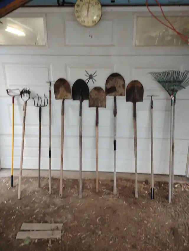 Variety of Garden Tools - Photo 2