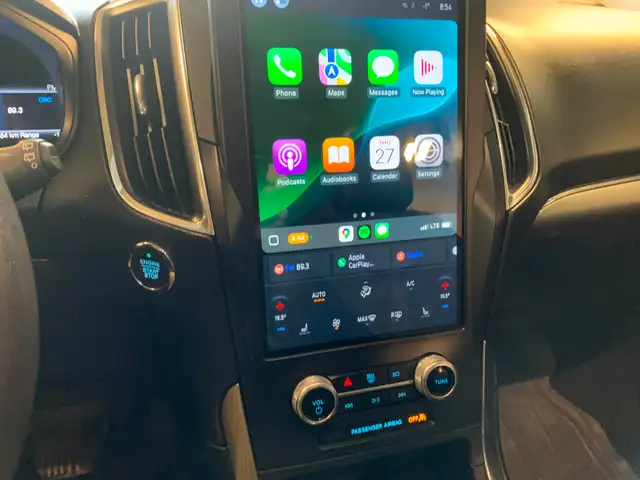 2022 Edge Titanium AWD - Photo 9
