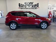 2015 Ford Escape SE / AWD / Low K / Local / Service History