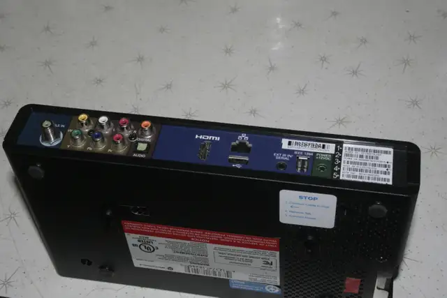 Motorola TV box DCX3200, older model $10 - Photo 3