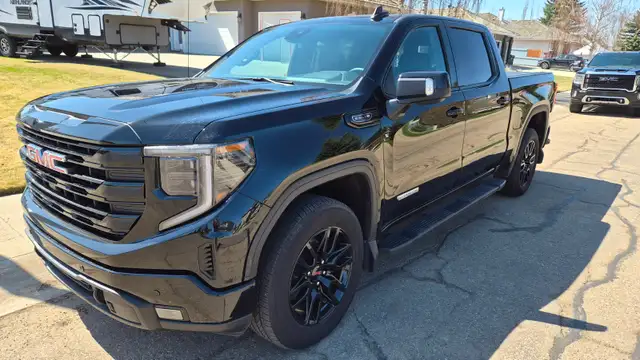 2025 GMC Sierra 1500 - Photo 3