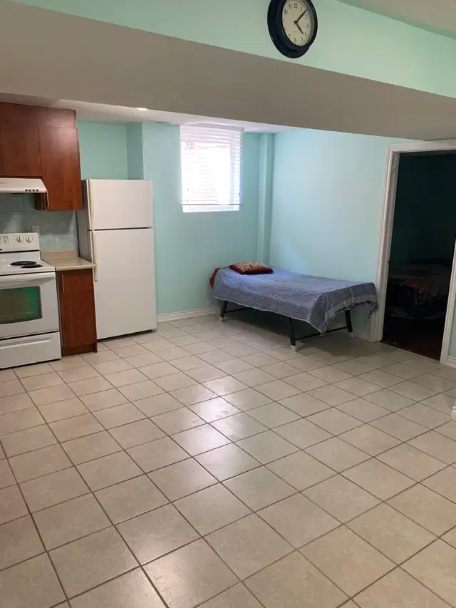 2-Bedroom Basement for Rent Brampton -Utilities Included- - Photo 8