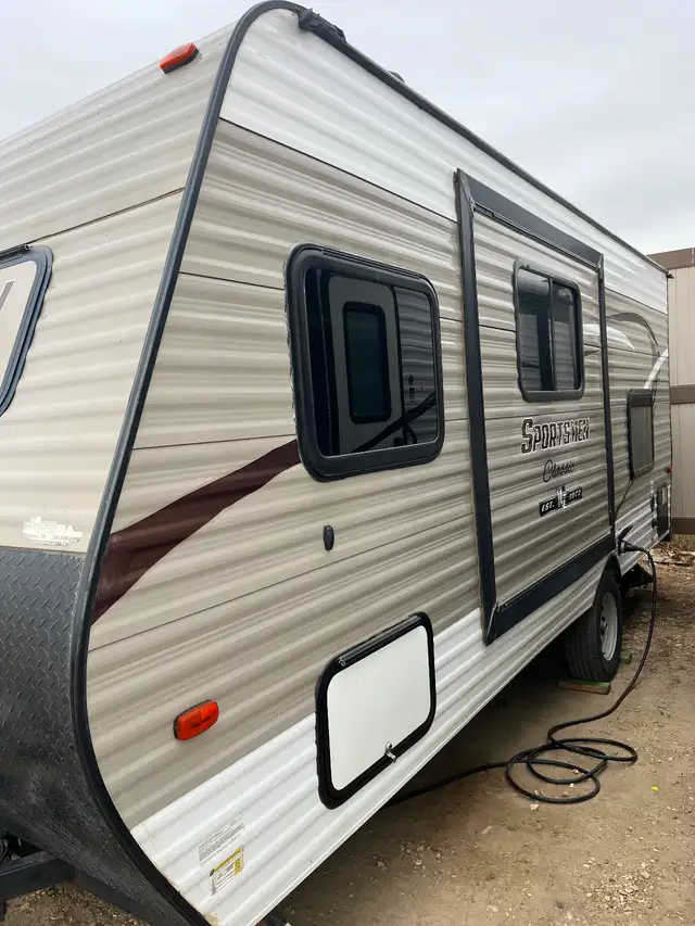 2018 Sportsmen KZ 181BH - BUNKS & SLIDE ultra lite! - Photo 2