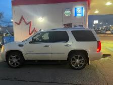 2008 Cadillac Escalade Luxury - Photo 3