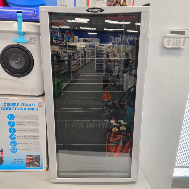 Danby DWC350BLP 35 Bottle Wine Cooler @ Cashopolis!!!