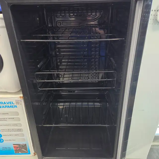 Danby DWC350BLP 35 Bottle Wine Cooler @ Cashopolis!!! - Photo 2