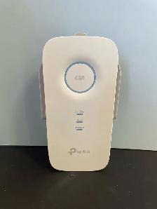 TP-LINK RE550 WIFI EXTENDER