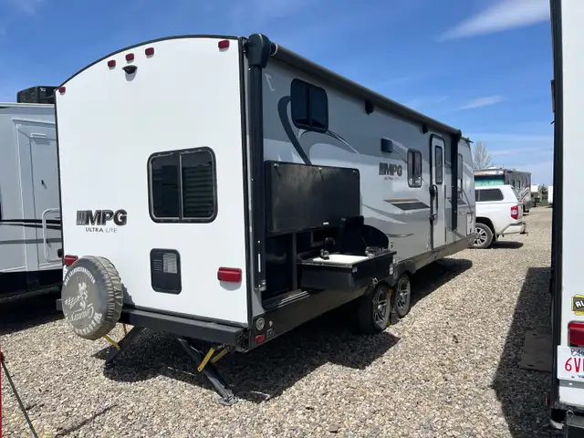 2020 MPG Trailer (2500BH) - Photo 2