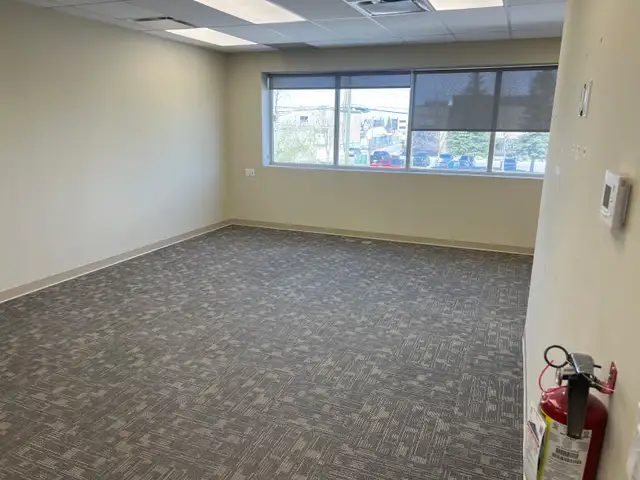Commercial Bay for Rent – SE Calgary - Photo 5
