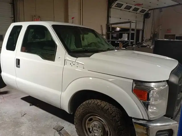 $1400 complete vehicle flashover - Photo 2