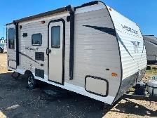 2019 Keystone Hideout  177 LHS - great couples light trailer