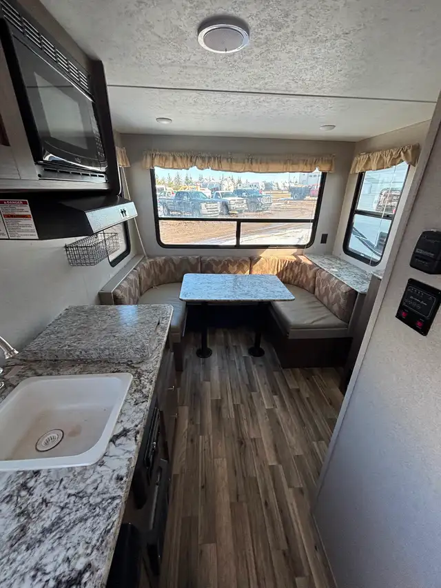 2019 Keystone Hideout  177 LHS - great couples light trailer - Photo 5