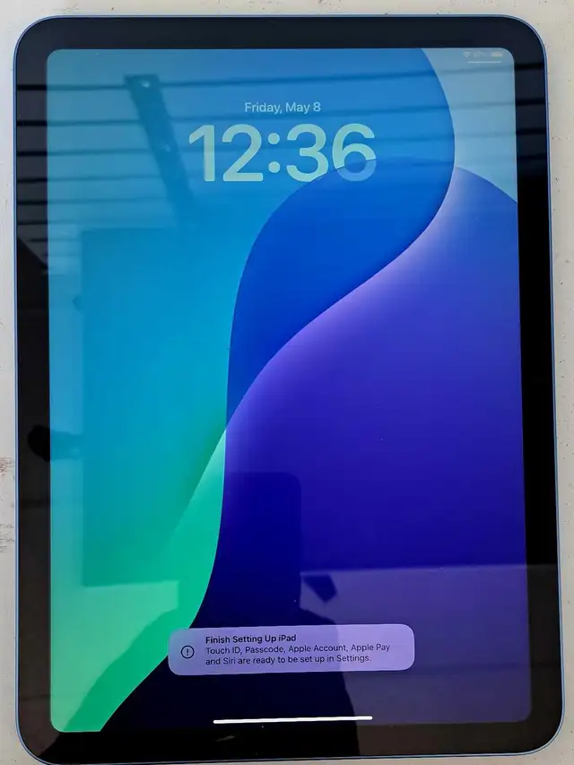 64GB Apple IPad 10th Gen (32245038)