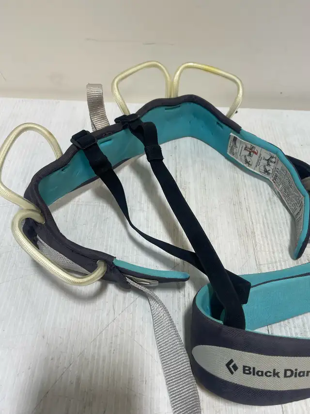 Black Diamond climbing Harness - Photo 5