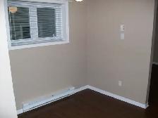 2 bedroom apartment - heat and light included - Photo 9