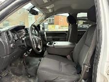 2011 Chevrolet Silverado 3500HD LT CREW CAB-8 FOOT LONG BOX-P/LI - Photo 11