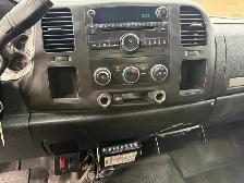 2011 Chevrolet Silverado 3500HD LT CREW CAB-8 FOOT LONG BOX-P/LI - Photo 13