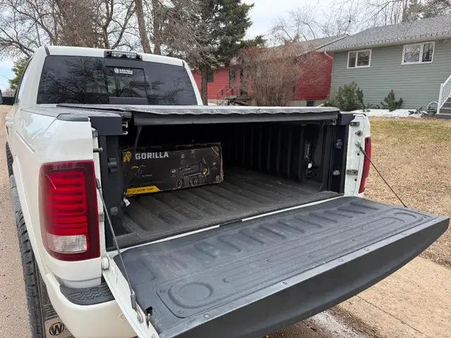 RAM 2500 Laramie low KM - Photo 6