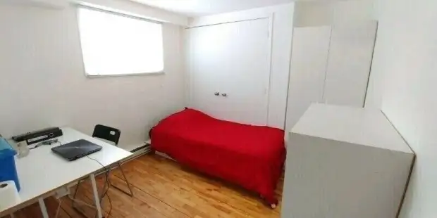 3 places disponible voisine Université Laval près Cégep Garneau