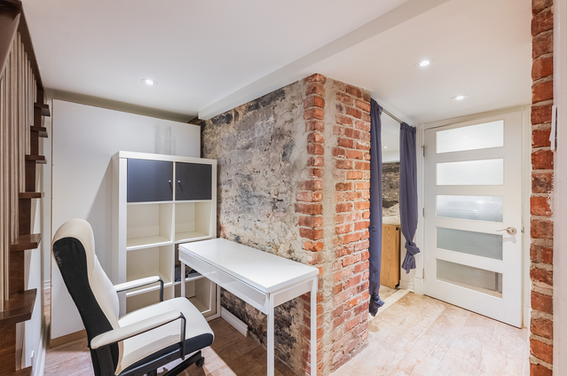 3 Bedroom - Downtown - Photo 14