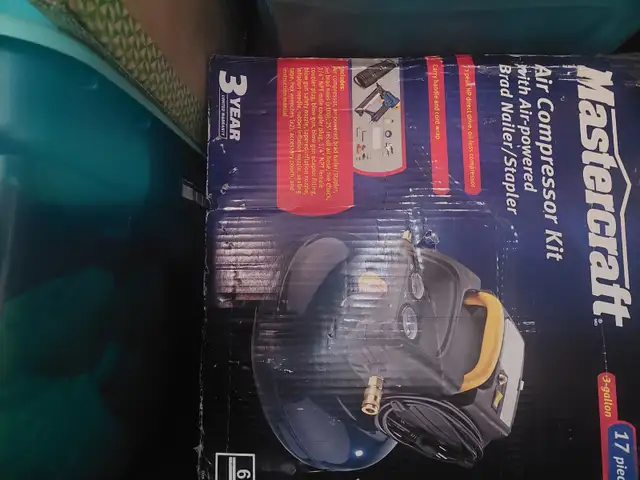 New Air Compressor 3galon w_Nailer $ 120 4168186885