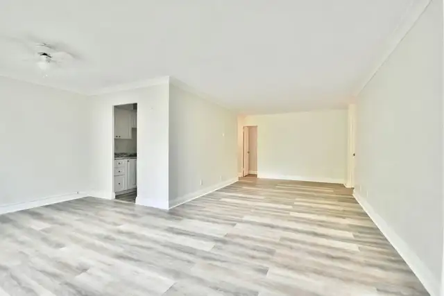 #41 - Large 2-Bed Luxury Apartment Near Hwy - Barrie - Photo 6