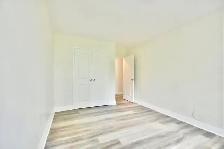 #41 - Large 2-Bed Luxury Apartment Near Hwy - Barrie - Photo 19