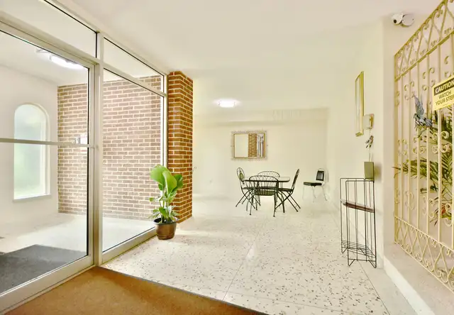 #41 - Large 2-Bed Luxury Apartment Near Hwy - Barrie - Photo 25