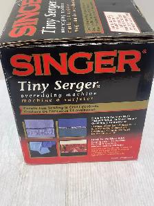 Singer Tiny Serger - Photo 4