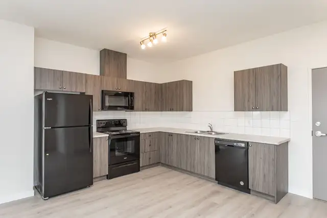 2 Bedroom Suite in Lacombe - $699 Security Deposit Promo - Photo 2