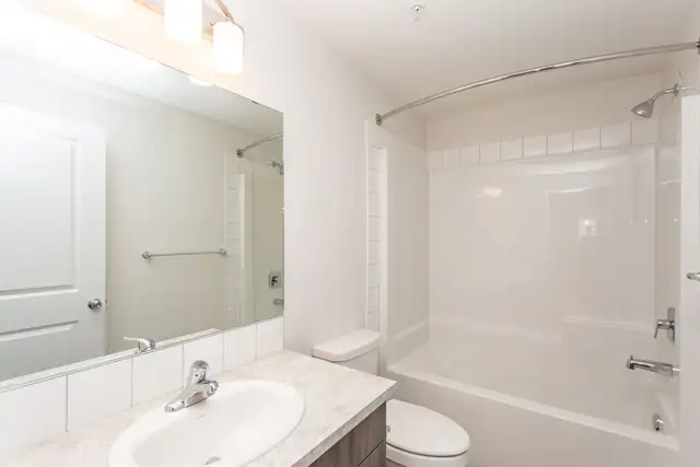 2 Bedroom Suite in Lacombe - $699 Security Deposit Promo - Photo 7