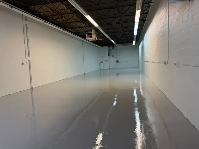 Units 5/8/16 Warehouse   Office 3135 Universal Drive - Photo 4