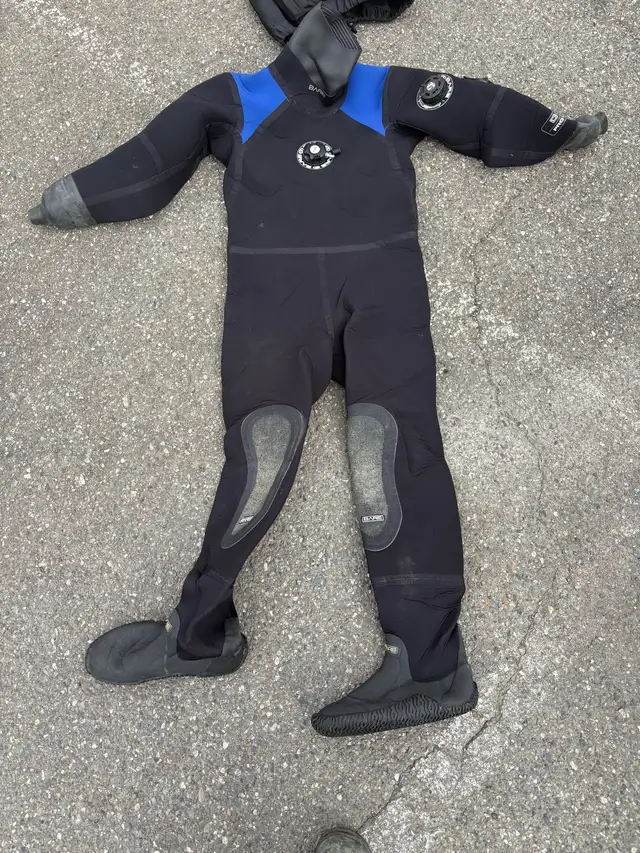 Bare Dry Suit (Neoprene) - Photo 7