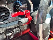 2014 Ford Mustang, low mileage - Photo 3