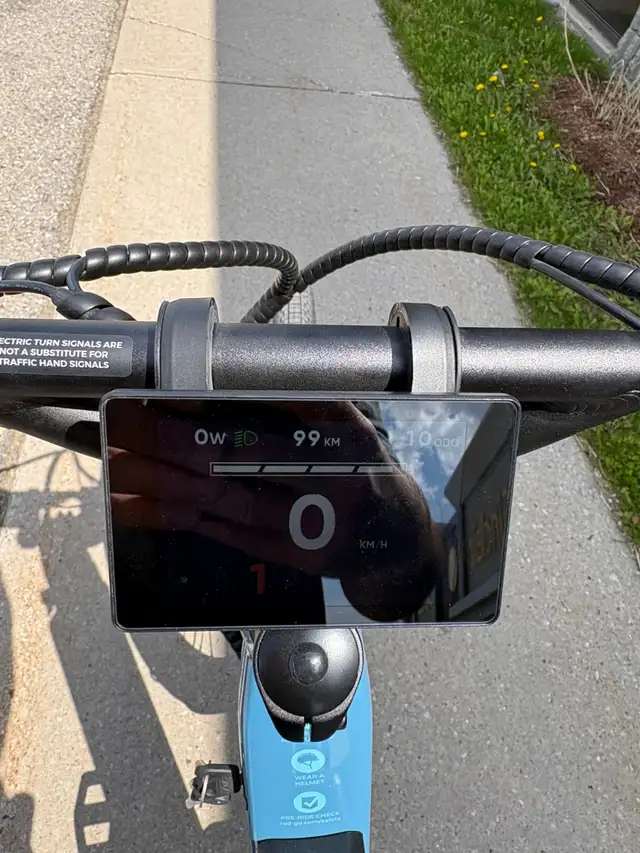 Radster Road Electric Commuter Bike - Photo 3