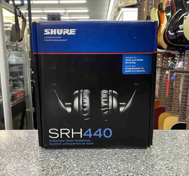 Shure SRH440 Studio Headphones
