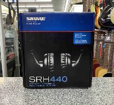 Shure SRH440 Studio Headphones