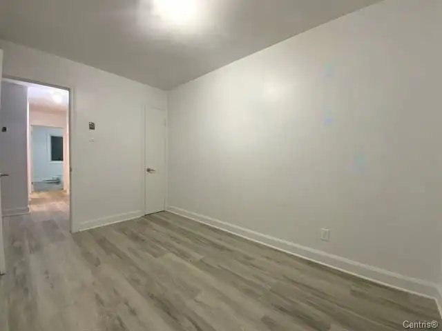 4 1/2 FOR RENT-1500$/month (Côte-des-Neiges/Notre-Dame-de-Grâce - Photo 3