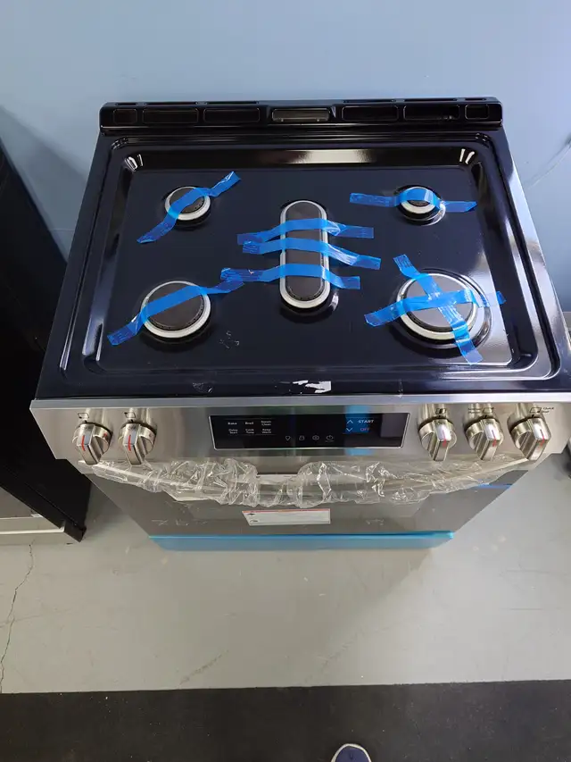 Frigidaire '30' Stainless Steel Slide-In Gas Range on Sale‼️ - Photo 4