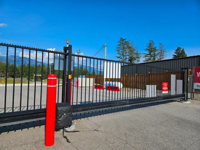 Sentinel Storage - Photo 8