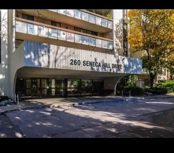 north york condon for rent - Photo 2