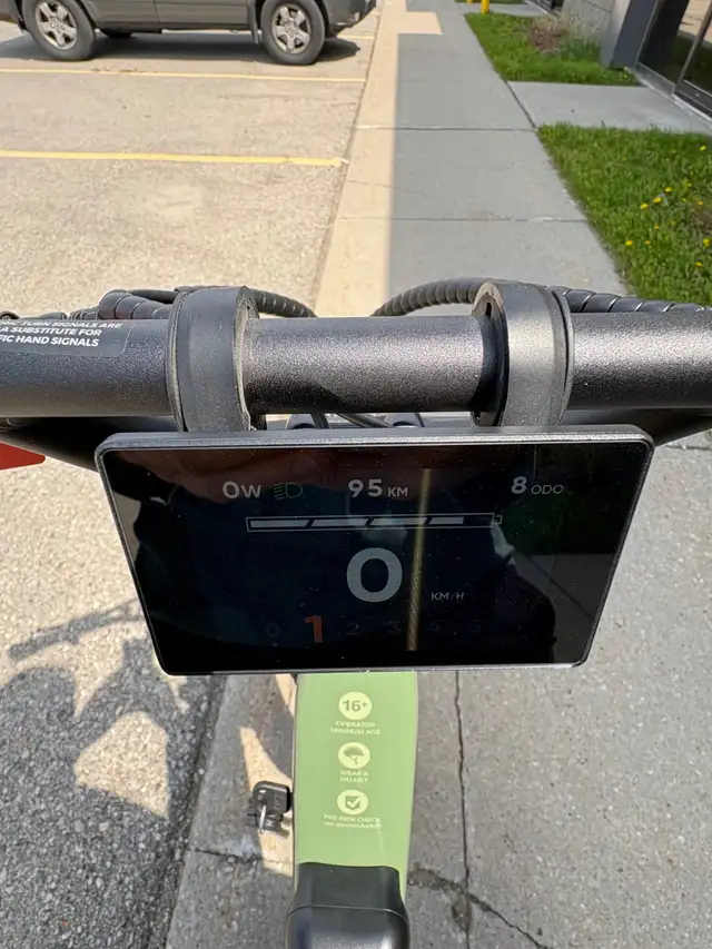 Radster Trail Electric Bike - Photo 3