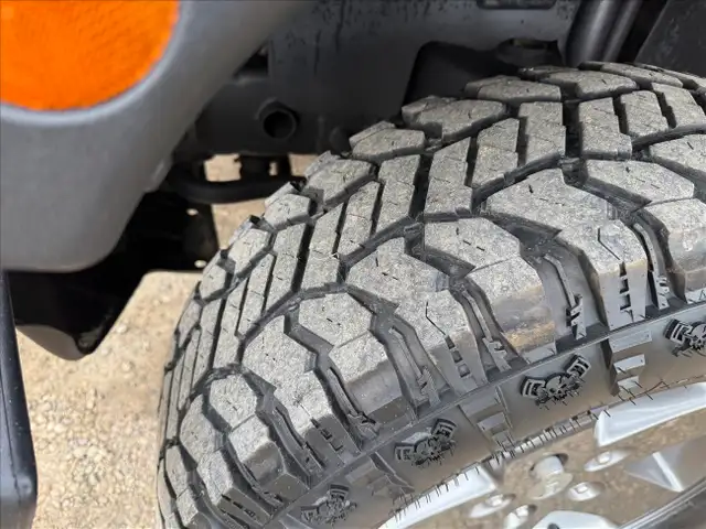 2010 Jeep Wrangler Unlimited Mountain 4WD ....ONLY 142K - Photo 18