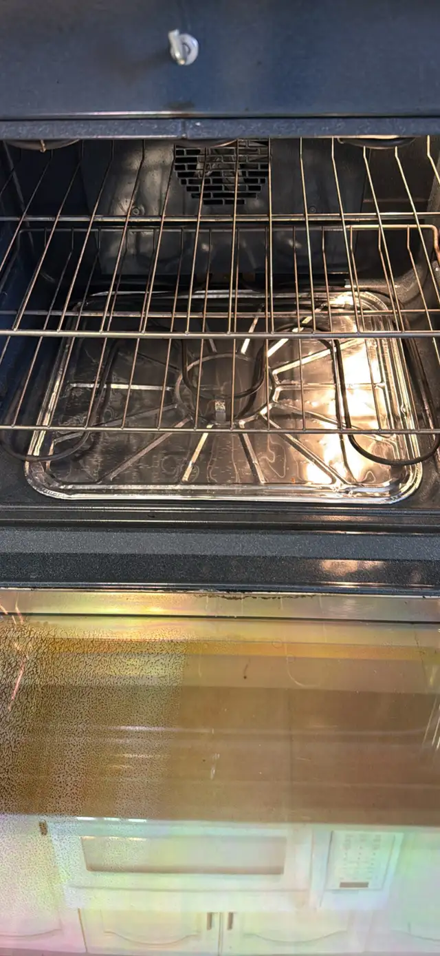 Kenmore 4 burner stove - Photo 2