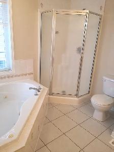 Semi-Detached Home in Glen Cairn, Kanata - 4-Bedroom - Photo 4