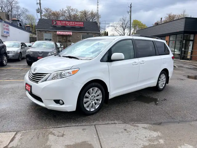 2013 Toyota Sienna XLE AWD 7 Seats 3.5L V6 Certified