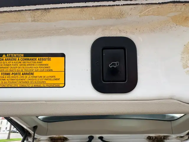 2013 Toyota Sienna XLE AWD 7 Seats 3.5L V6 Certified - Photo 18