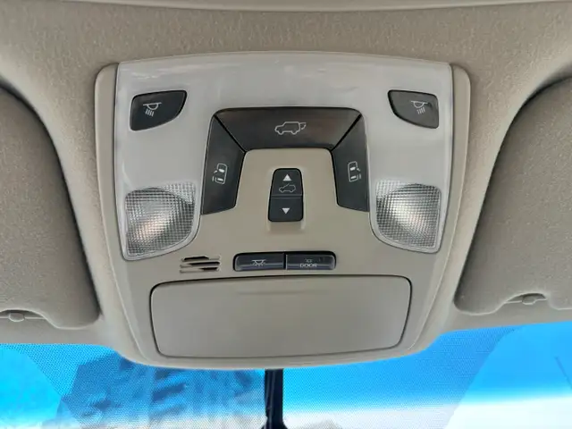 2013 Toyota Sienna XLE AWD 7 Seats 3.5L V6 Certified - Photo 28
