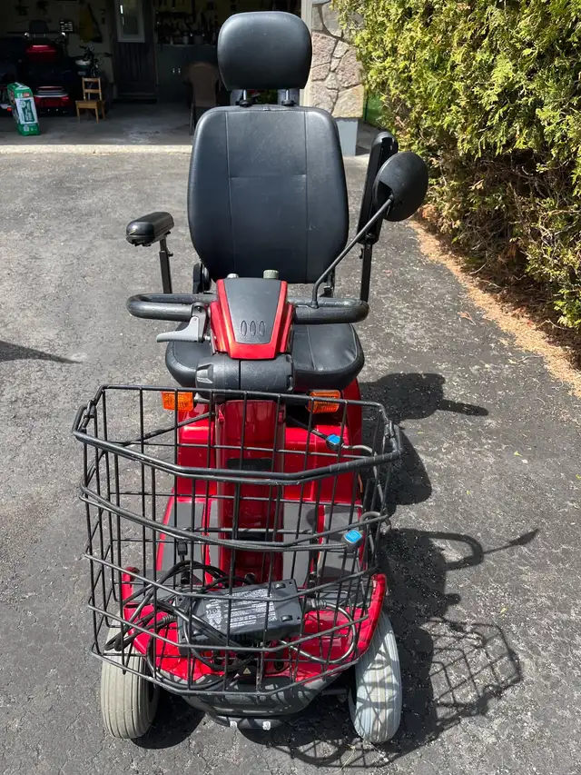 Celebrity LR Mobility Scooter